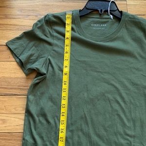Everlane NWT Olive Cotton Boxy Tee ZS L